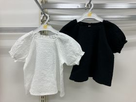 Blouse unie manches courtes